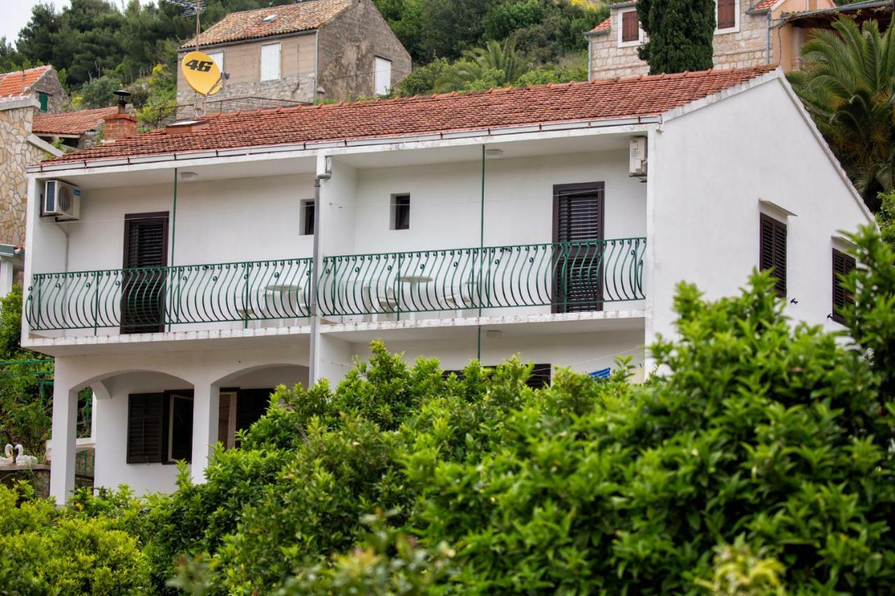 Apartmani Pisac Vis Exterior foto